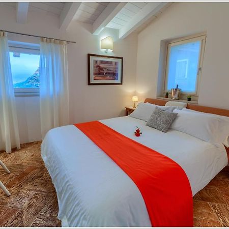 Villa Aquarius - Larihome A08 Vercana Eksteriør billede