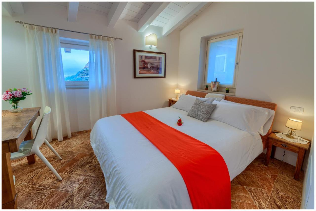 Villa Aquarius - Larihome A08 Vercana Eksteriør billede